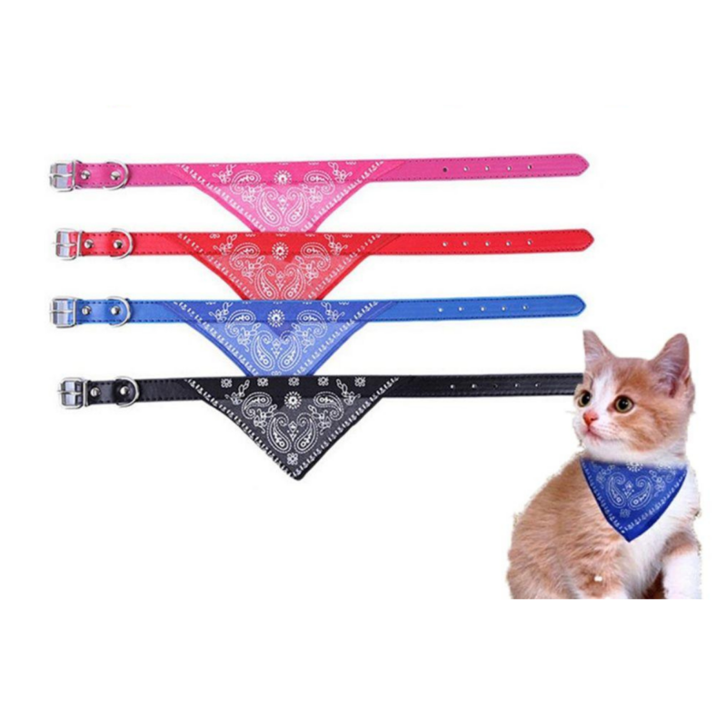 Cartela C/ 12 Coleiras com Bandana P/ Cães e Gatos Com Guizo 31cm